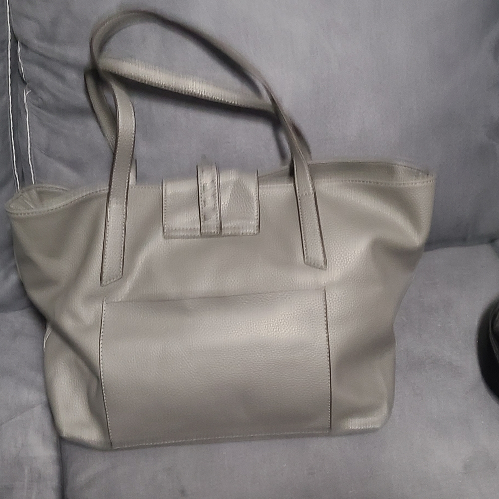 Grey tote